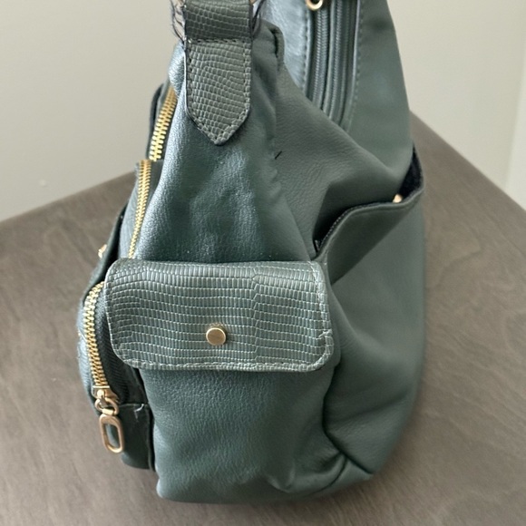 Time and Tru Women's Multi-Compartment Faye Hobo Handbag, Green - Picture 3 of 13